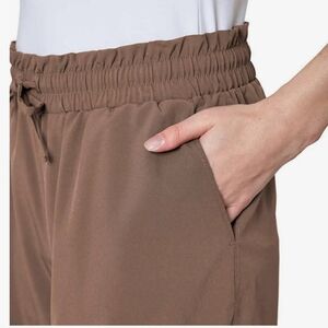 COPY - Mondetta Womens Active Walking Shorts.  NWT.         SZ- MED